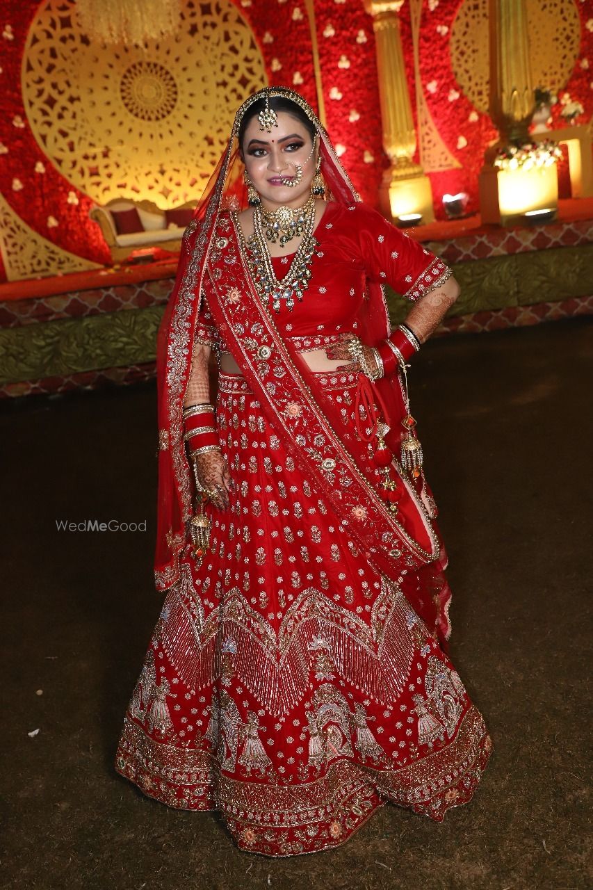 Photo From Astha's beautiful look for her wedding. - By Pretty Looks by Ankita