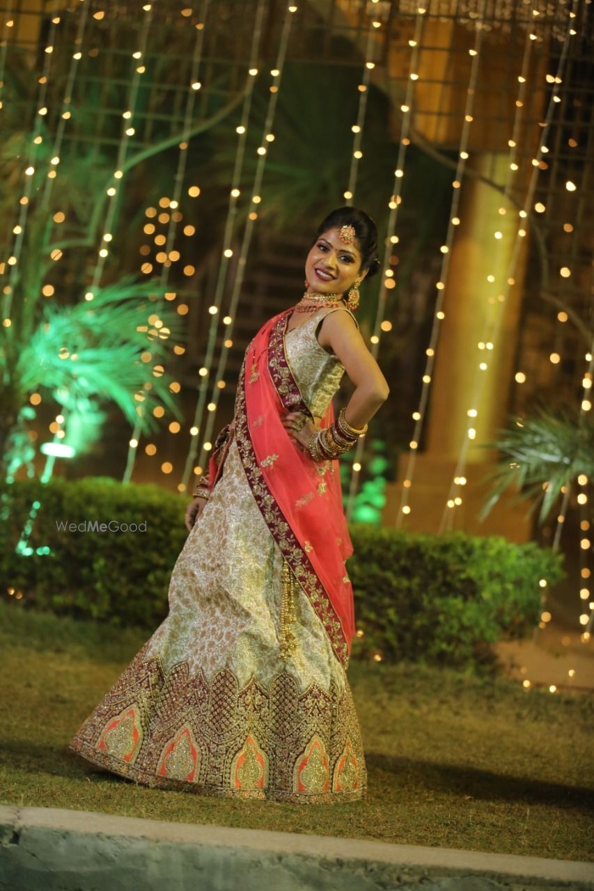 Photo From Astha's beautiful look for her wedding. - By Pretty Looks by Ankita