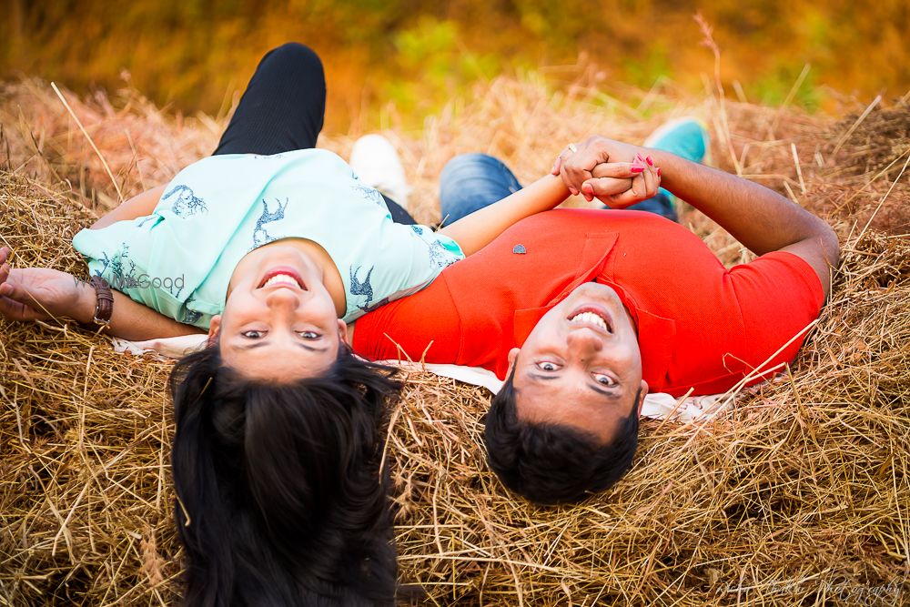 Photo From Pre Wedding - By Richa Thakur Photography