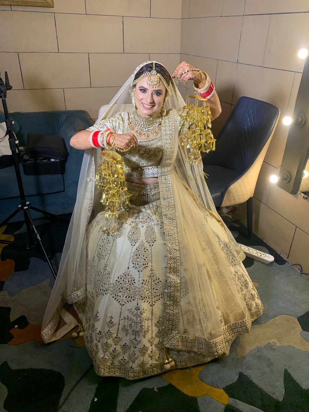 Photo From Mansi our Golden Bride - By Arushi Makeovers