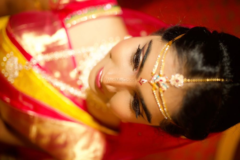 Photo From Shalini looking stunning on her Wedding day - By Makeover by Sonal