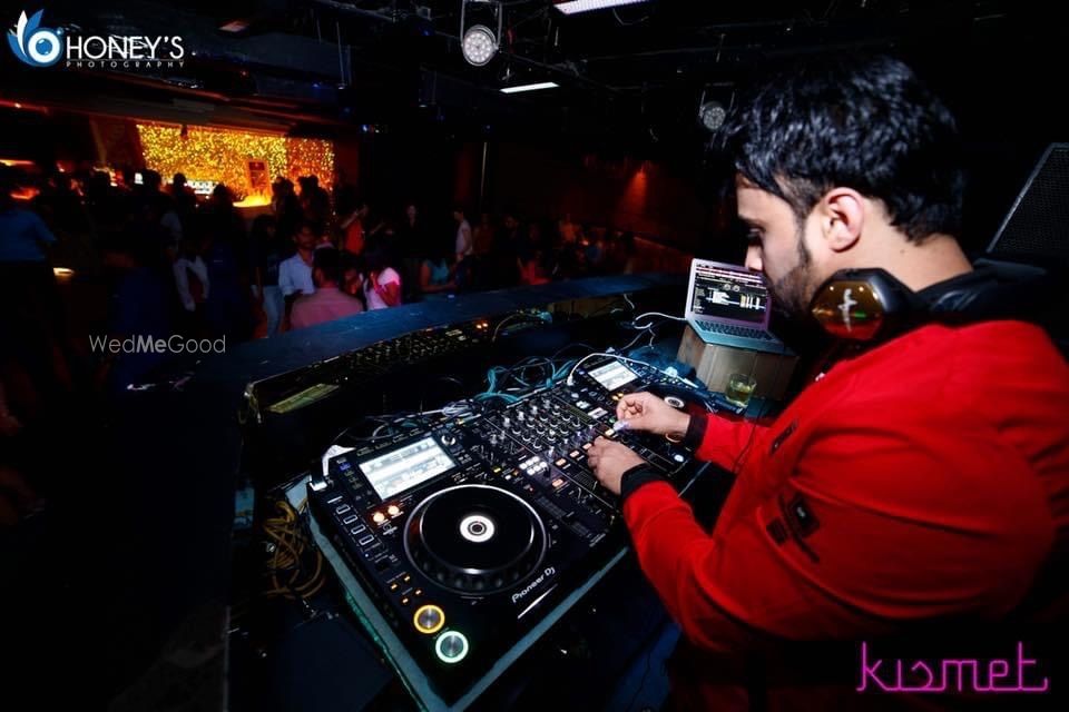 Photo From Wedding Shows & Club shows  - By DJ Abhishek