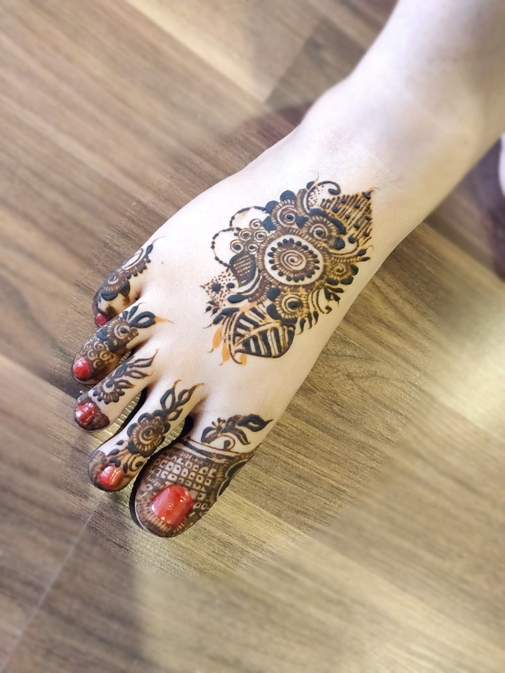 Photo From Simple leg designs - By Lakshmi Henna Art