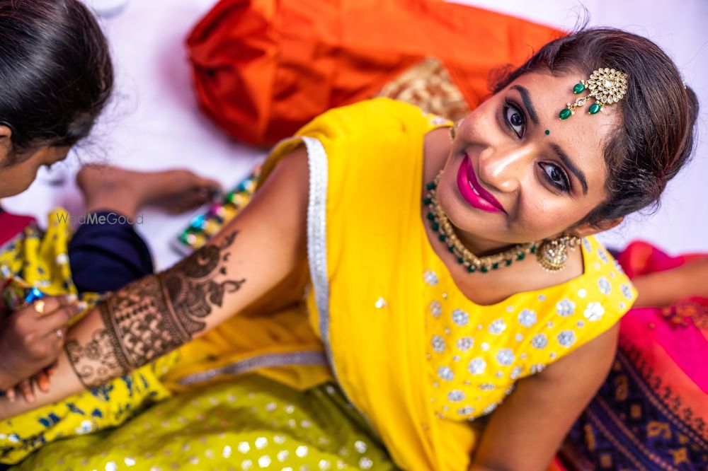 Photo From Sangeet/Mehendi - By Makeup Artist Santoshi
