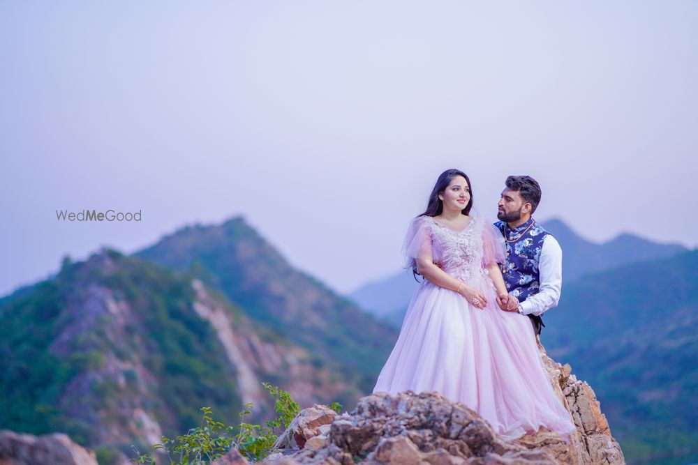 Photo From nirbhay & khusi pre wedding - By Bhuvi Production