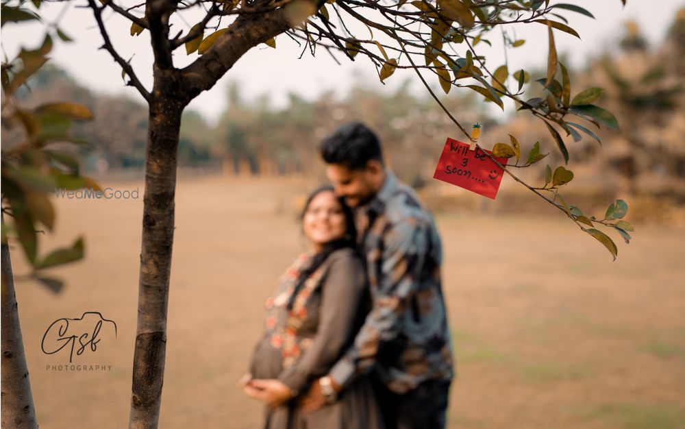 Photo From Maternity Shoot - By GsF Photography