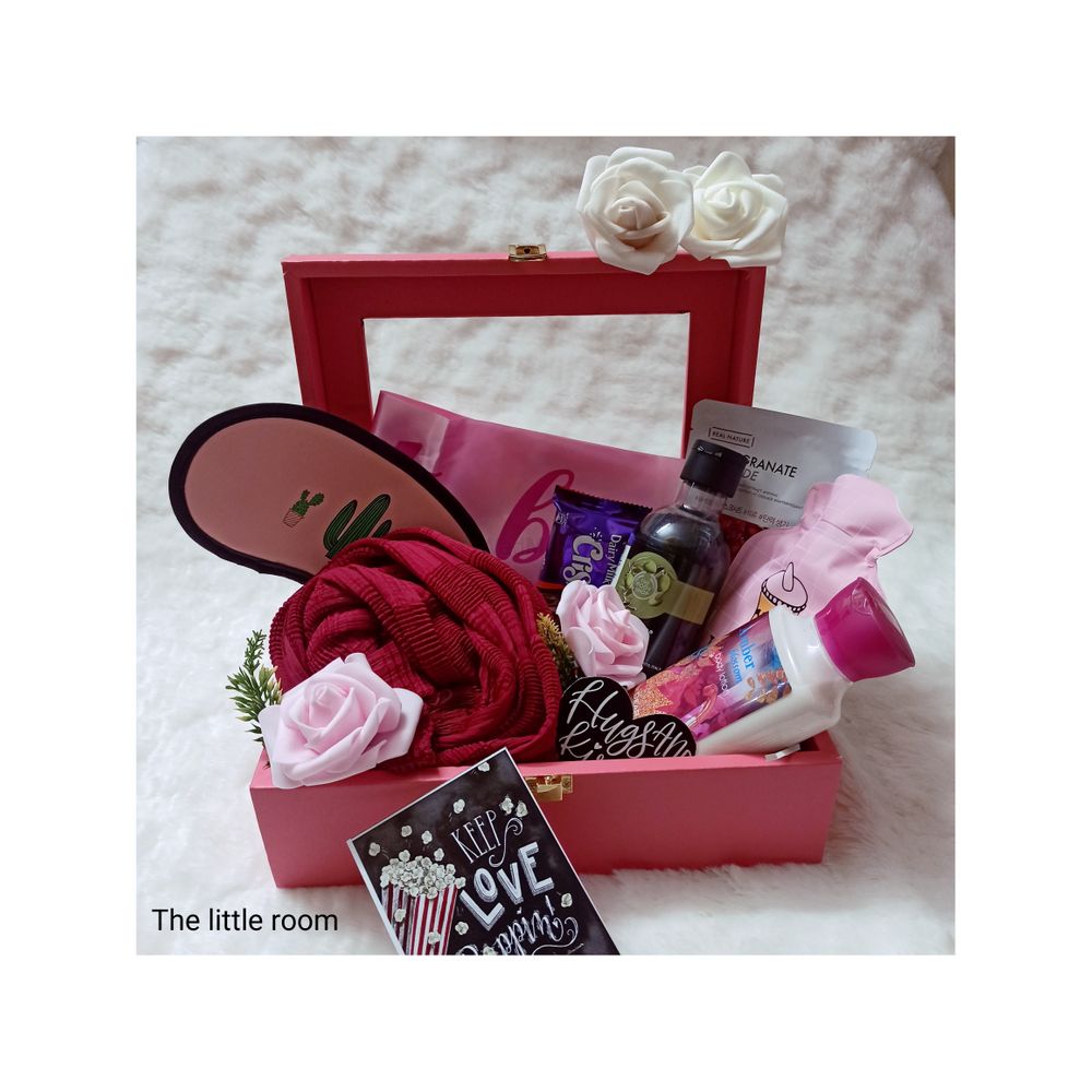 Photo From luxury hampers - By The Little Room