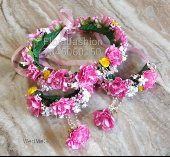 Photo From Floral crown / Floral Tiara - By Floral Fashion