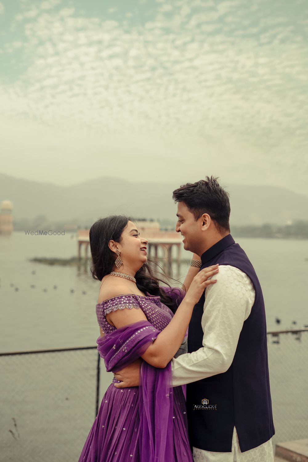 Photo From Akash & Roopal - By Akkyclicks Photography