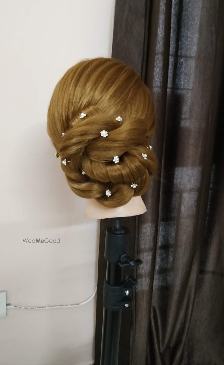 Photo From hairstyling  - By Nikita Makeup Artist