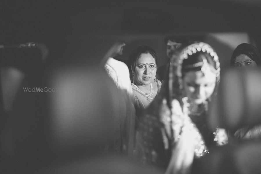 Photo From A simple Delhi wedding - By Sid Wedding Photos