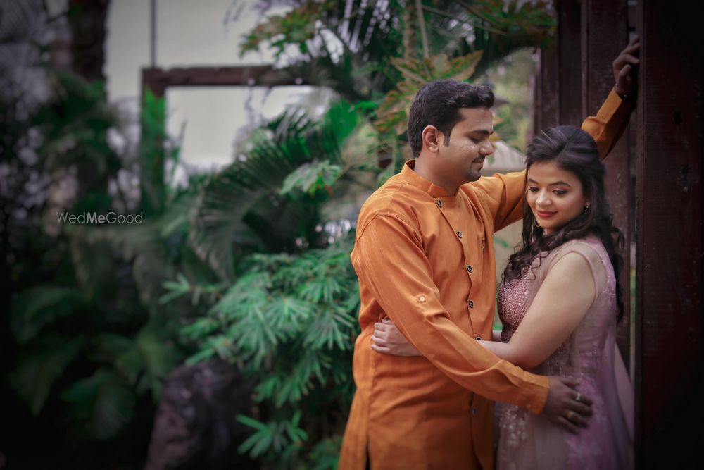 Photo From Engagement - By Yashvee Photos