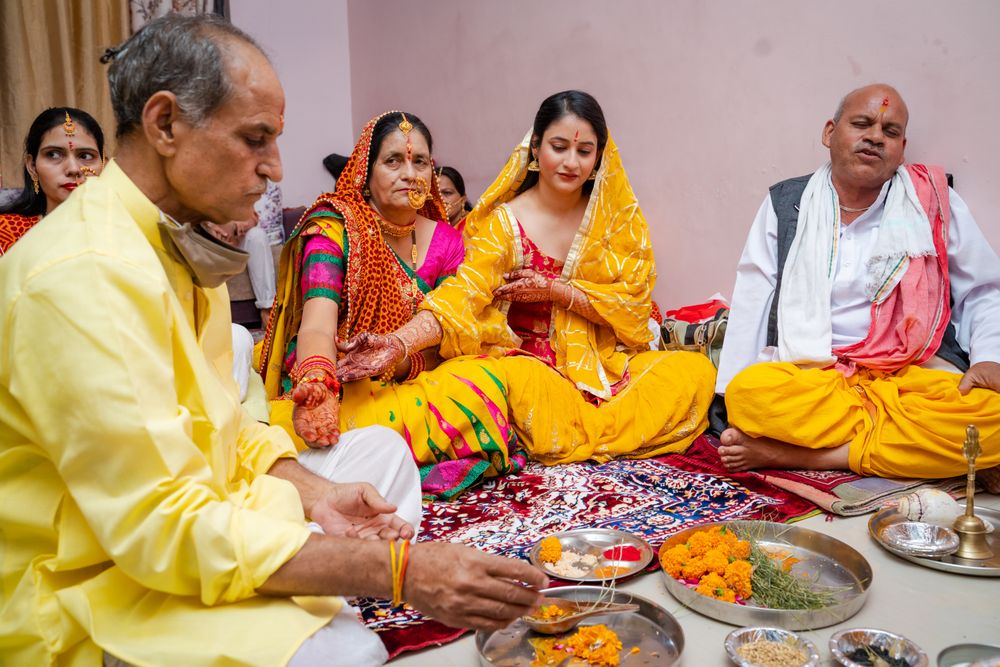 Photo From Neetu's Haldi and Mehendi - By Akhil Bagga Photography