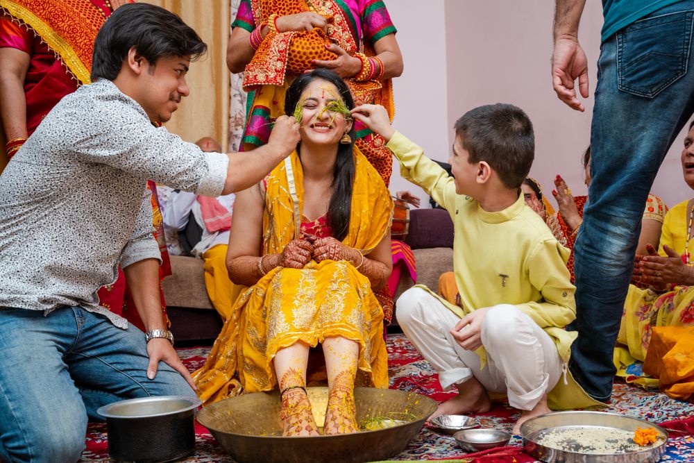 Photo From Neetu's Haldi and Mehendi - By Akhil Bagga Photography