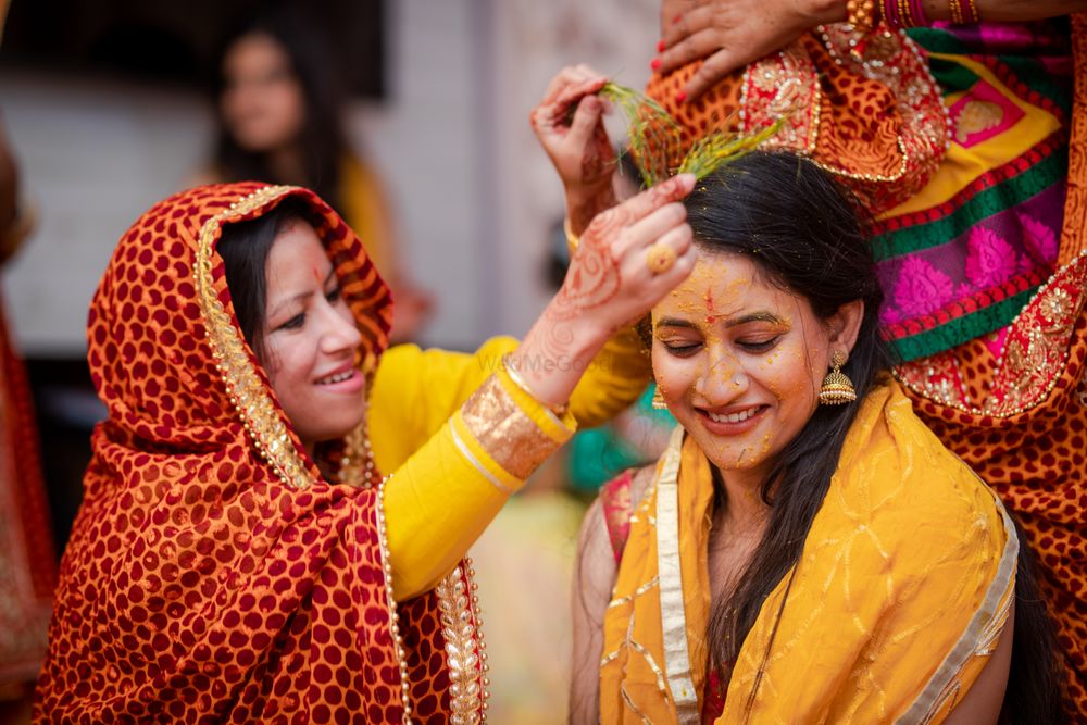 Photo From Neetu's Haldi and Mehendi - By Akhil Bagga Photography