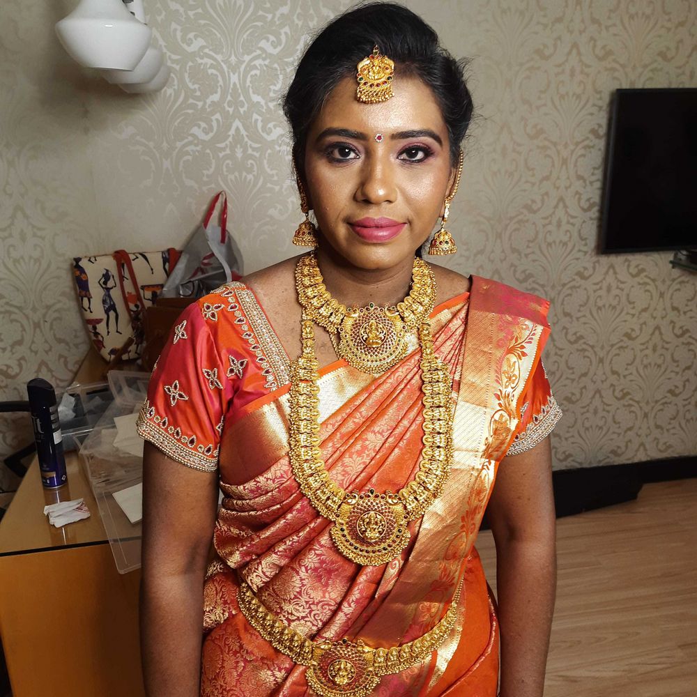 Photo From Party makeup - By Aishu Makeover Artistry