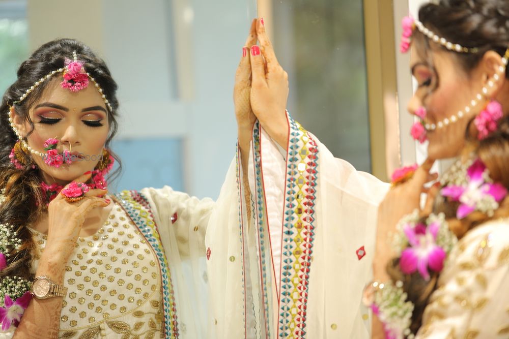 Photo From Mehendi Bridal look - By Maple Studio