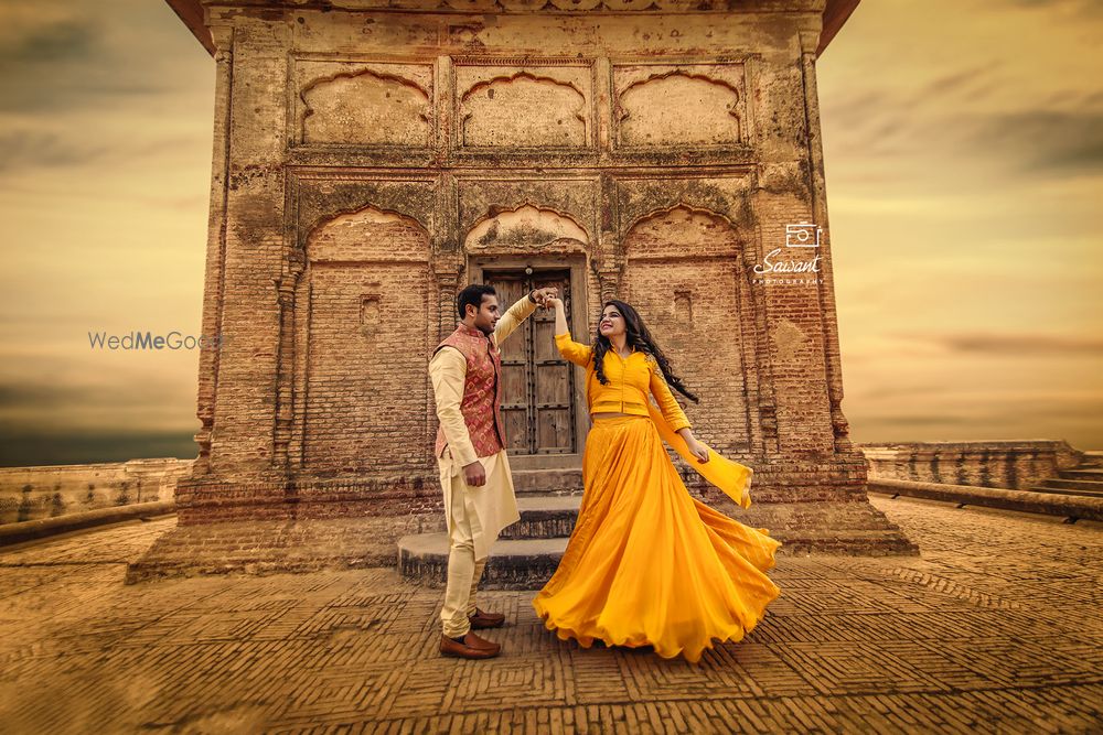 Photo From Pre-Wedding - By Sawant Sharma Photography