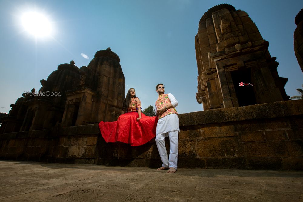 Photo From Lipsita & Vijoys prewedding... - By Redbug Films & Photography