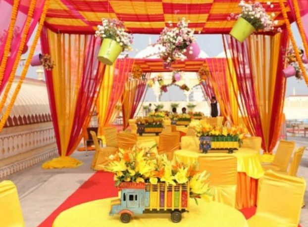 Photo From Mehndi Decor - By Weddings Unveiled