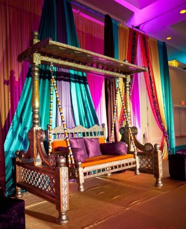 Photo From Mehndi Decor - By Weddings Unveiled