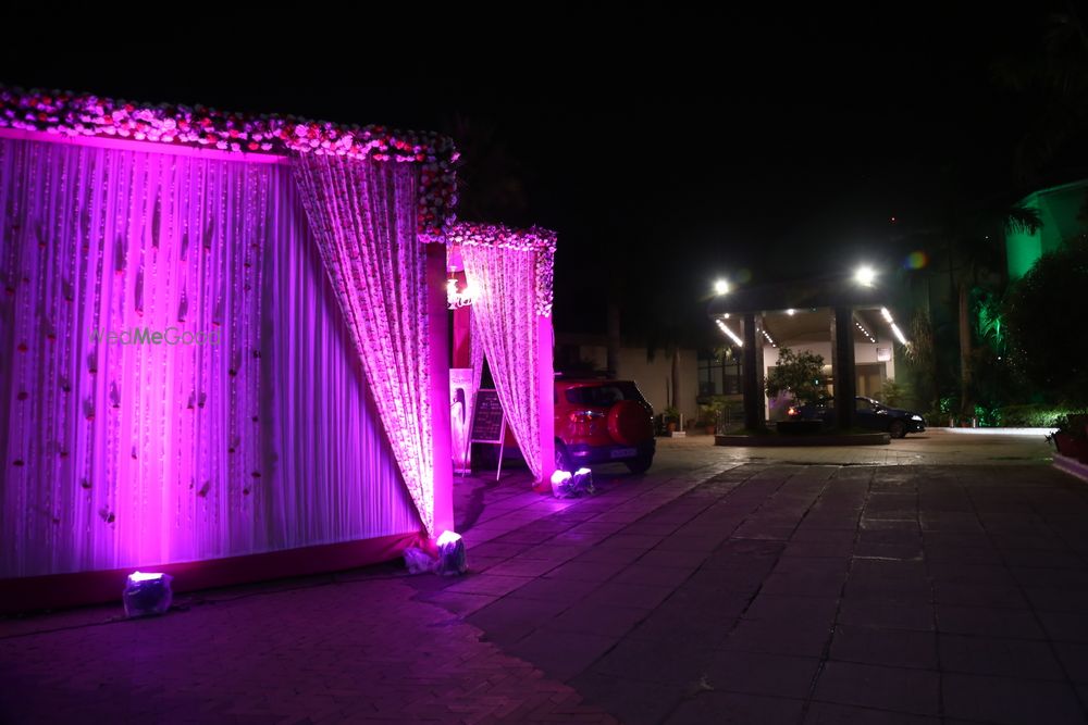 Photo From BANQUET HALL - By Dee Marks Hotels & Resorts