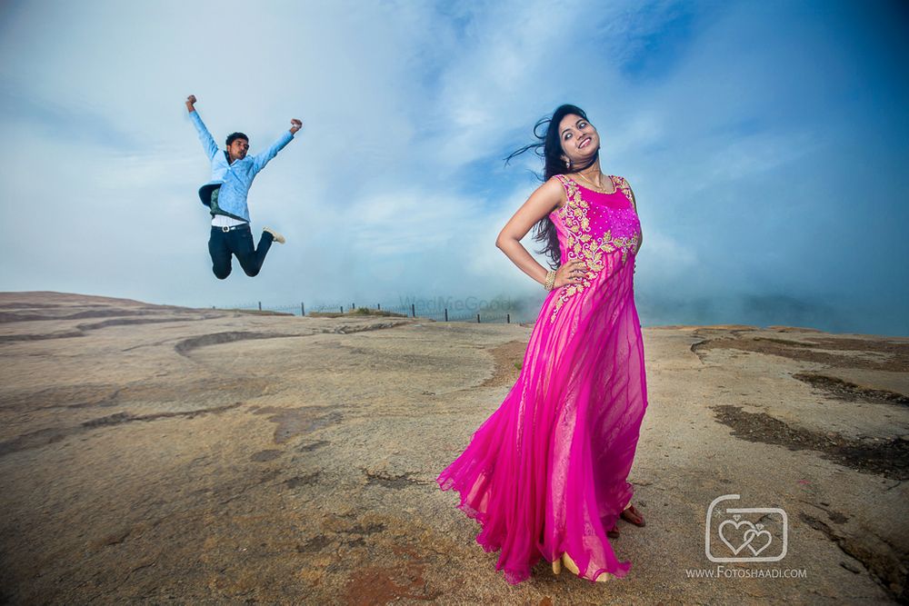 Photo From Off location or Pre wedding photos - By FotoSHAADI