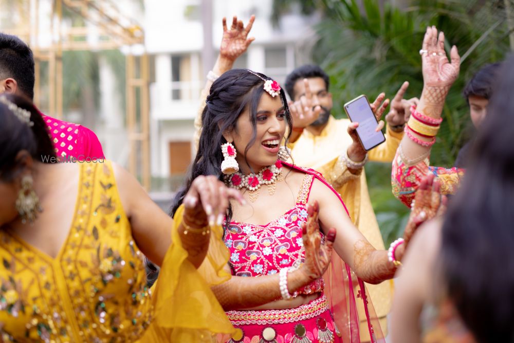 Photo From Wedding Candids - By Phenixx Studio