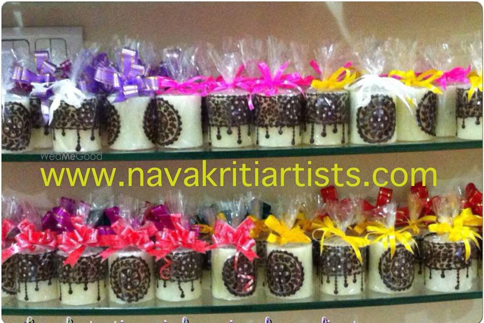 Photo From MEHANDI FAVOURS FOR SANGEET CEREMONY - By Navakriti Artists