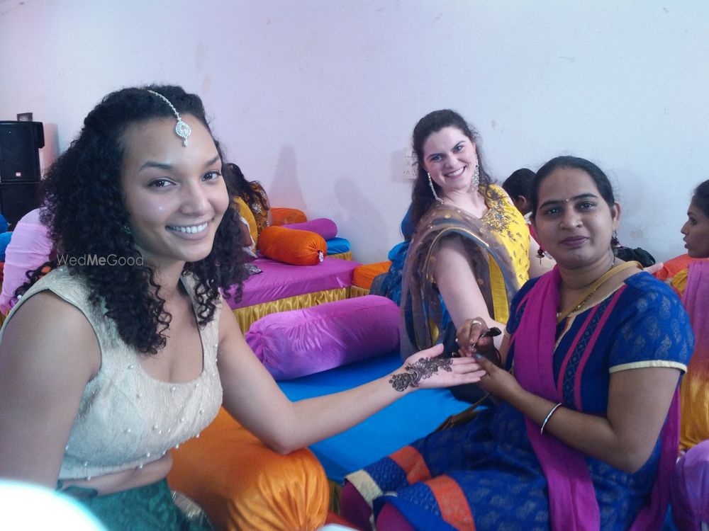 Photo From BRIDAL MEHNDI PARTY - By Art of Mehndi by Sunita Kenia