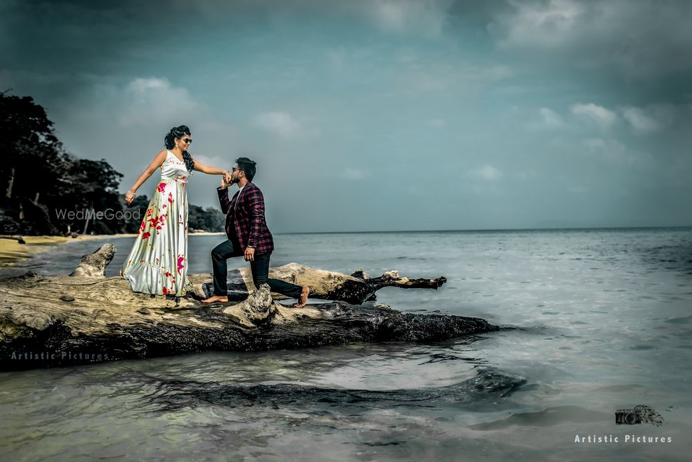 Photo From Pre Wedding Shoot - By Artistic Pictures