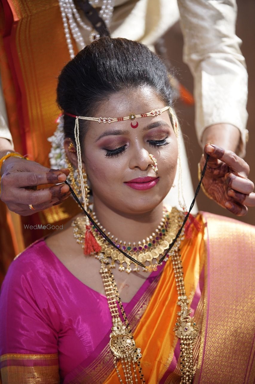 Photo From Maharashtrain Bridal look - By Vanity of Dishaz