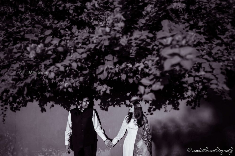 Photo From Pre Wedding of Harshit & Disha - By The Candid House