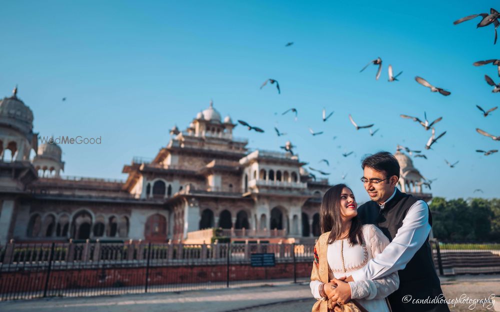 Photo From Pre Wedding of Harshit & Disha - By The Candid House