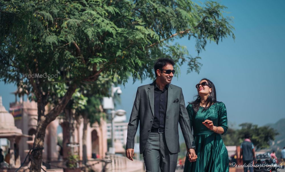 Photo From Pre Wedding of Harshit & Disha - By The Candid House