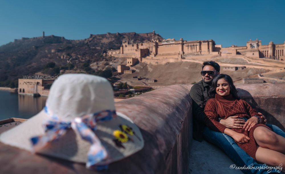 Photo From Pre Wedding of Manali & Raghav - By The Candid House