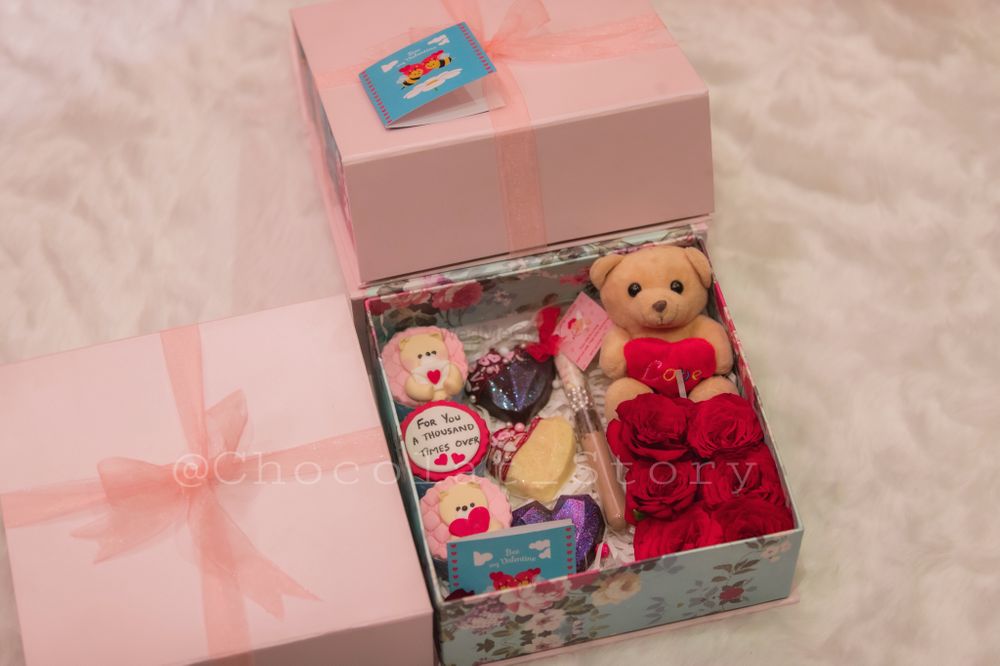 Photo From Gift Hampers - By Chocolat Story