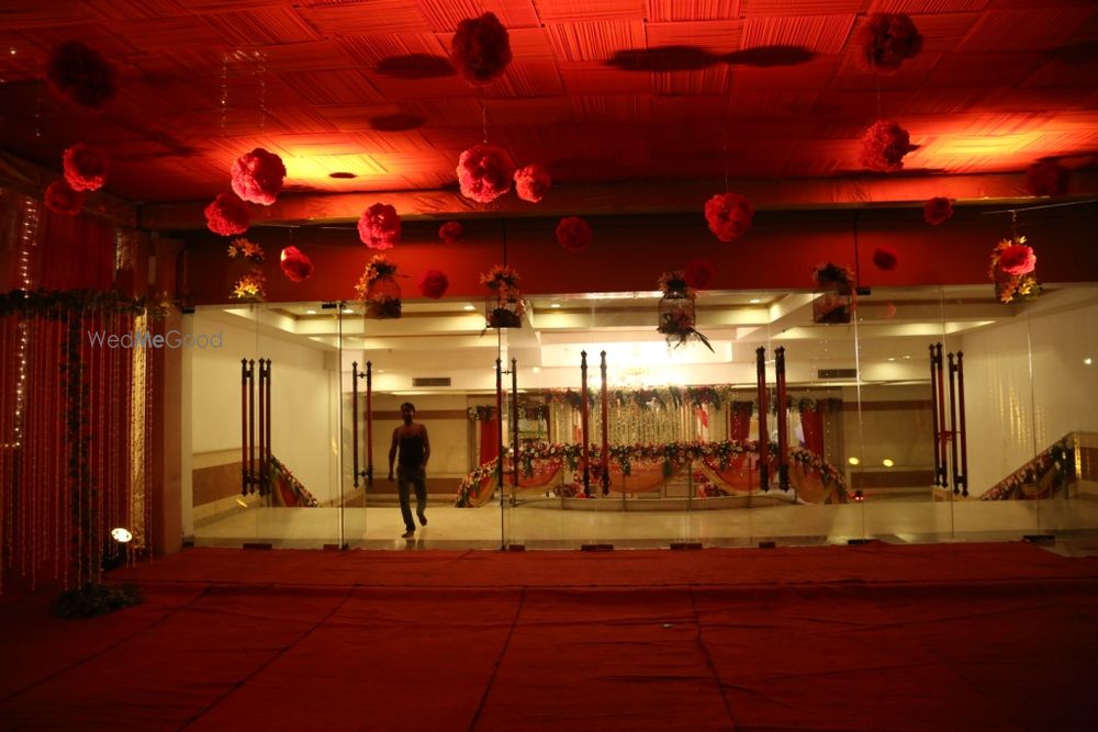 Photo From Red Rose Theme Wedding - By JMD Film and Wedding