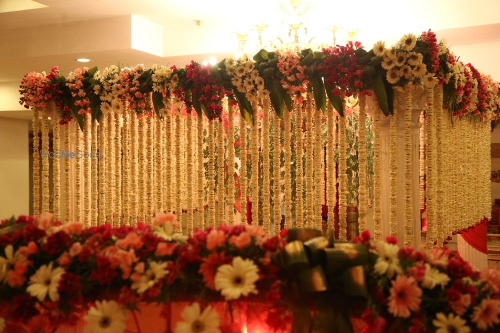 Photo From Red Rose Theme Wedding - By JMD Film and Wedding