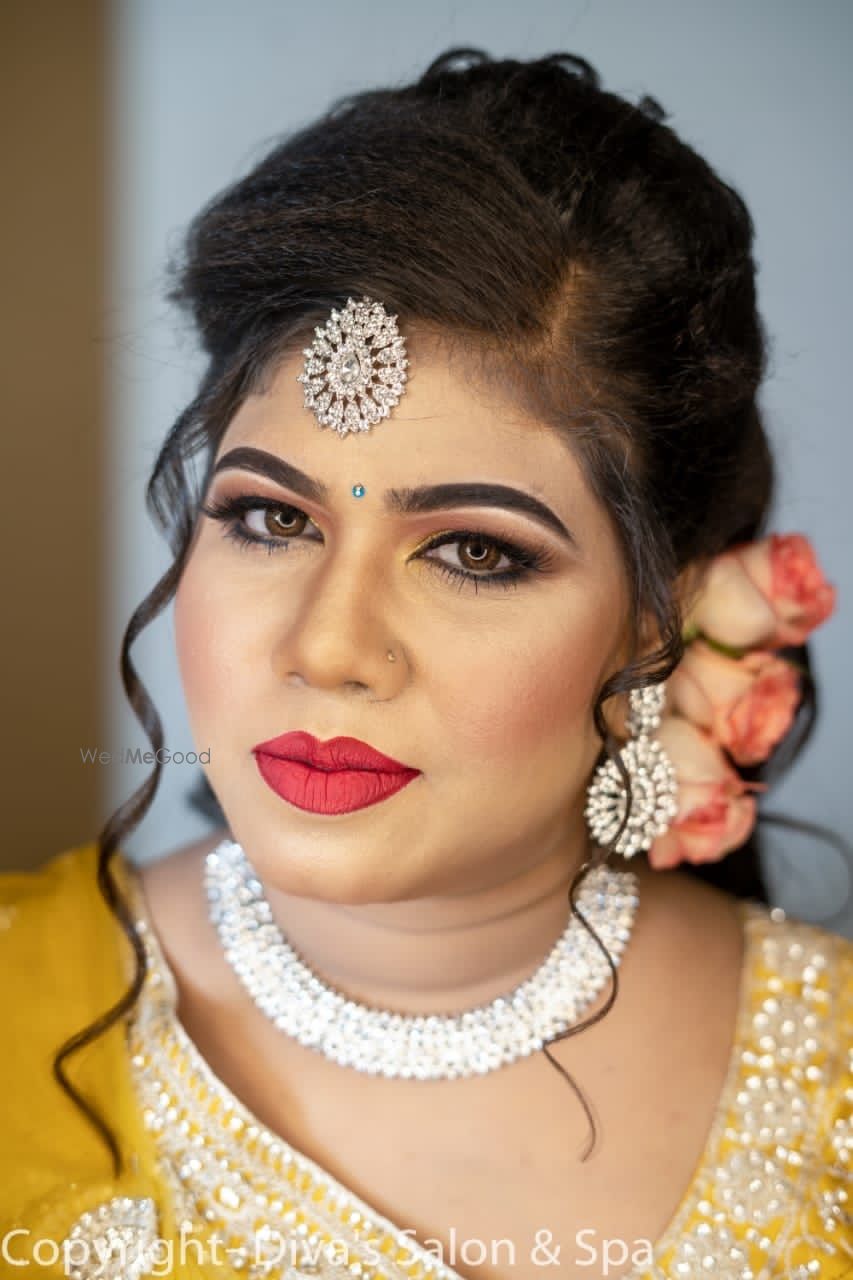 Photo From THE GODDESS ENGAGEMENT LOOK  - By Gleam By Divya