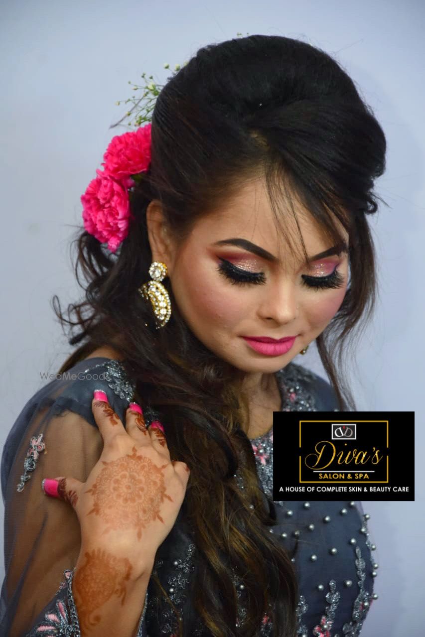 Photo From THE GODDESS ENGAGEMENT LOOK  - By Gleam By Divya