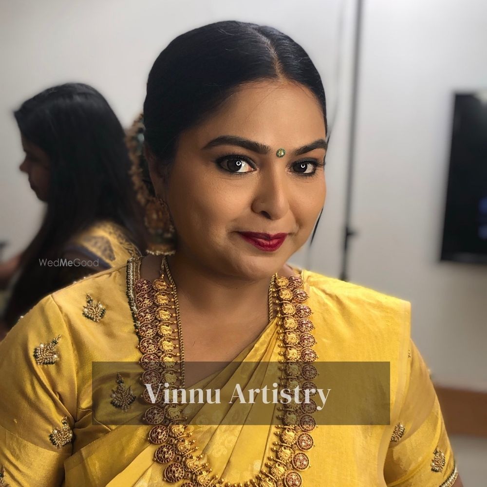 Photo From Soni - Celebrity  - By Vinnu Artistry