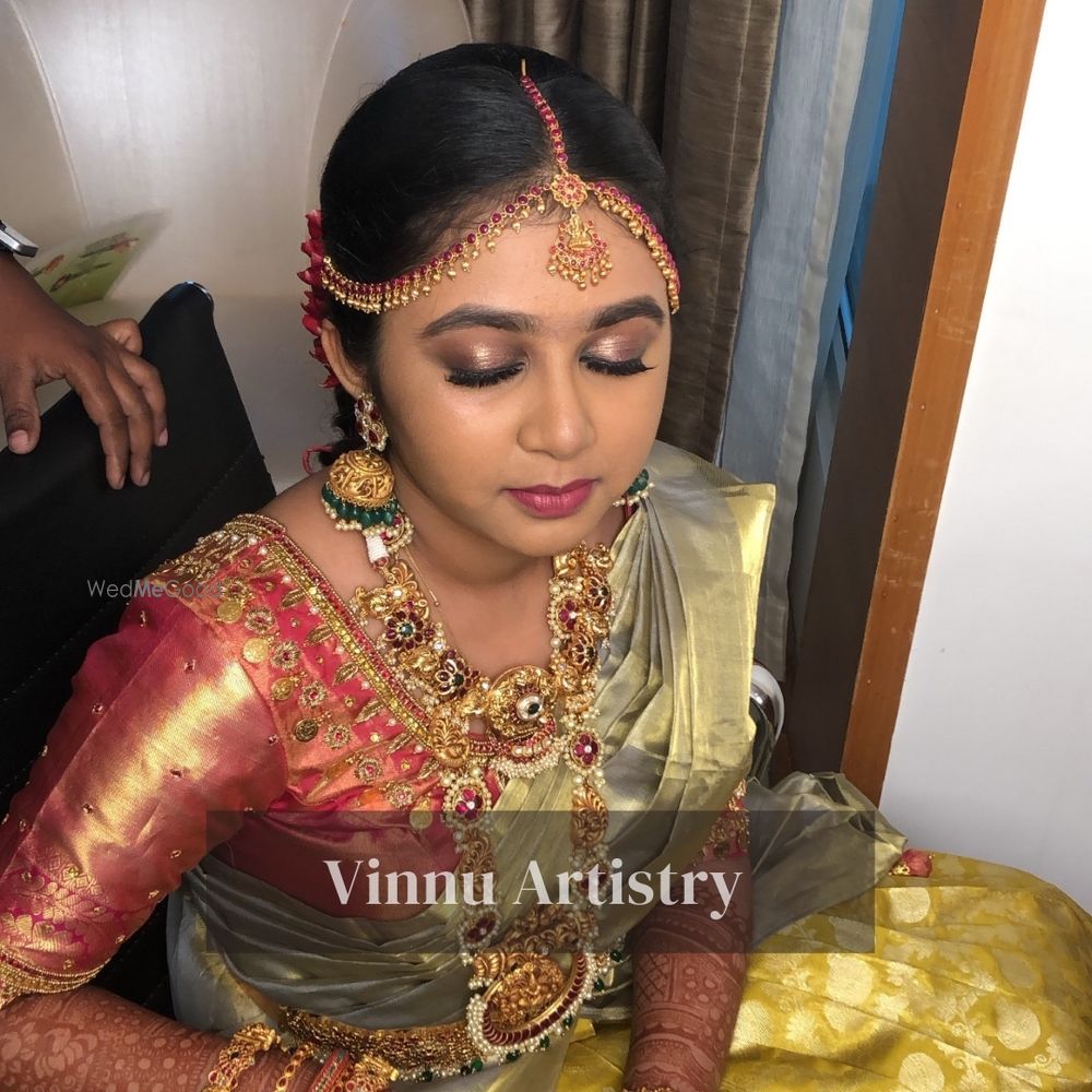 Photo From Soni - Celebrity  - By Vinnu Artistry