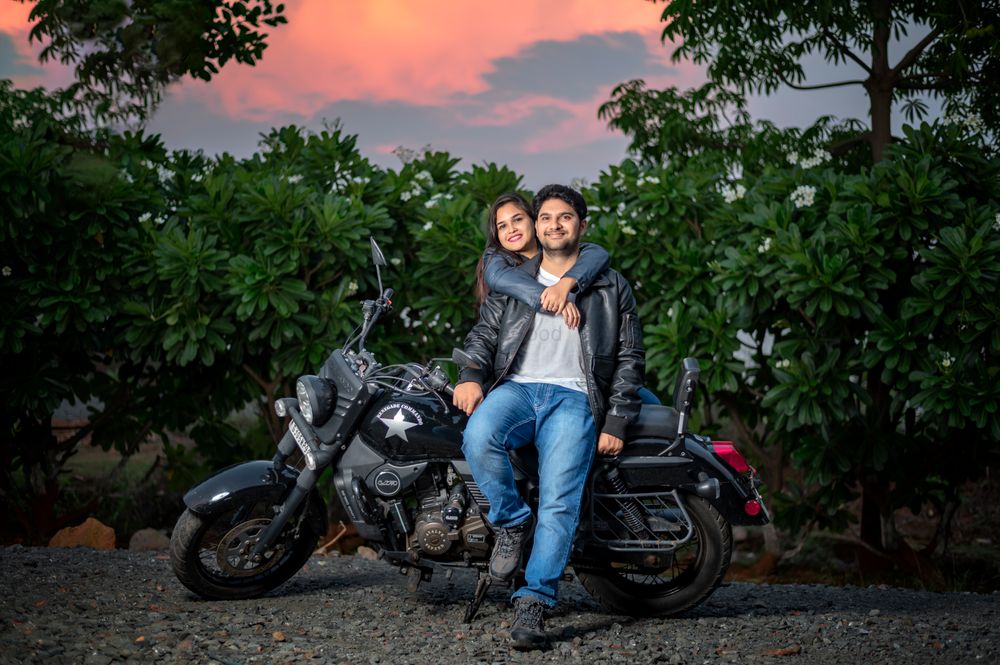 Photo From drashti pre-wedding - By Digital Eye Photography