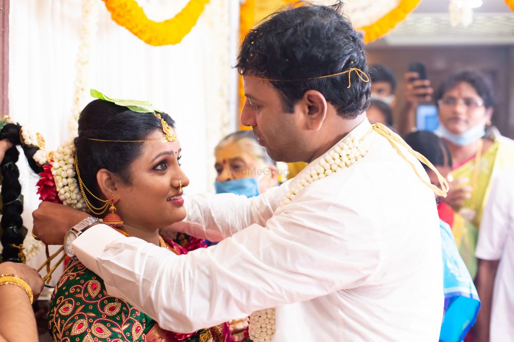 Photo From Vinodh & Mokshita - By Admirefotos