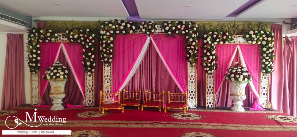 Photo From Wedding Backdrop Decoration - By Mi Wedding