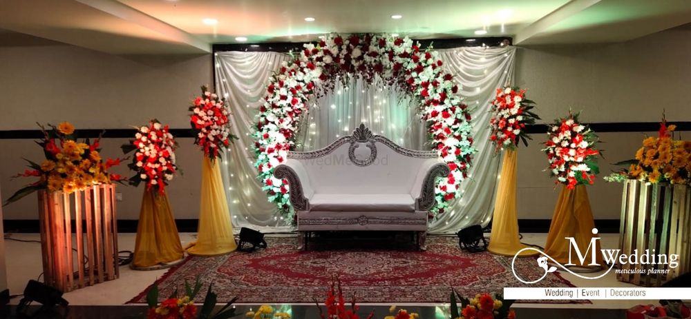 Photo From Wedding Backdrop Decoration - By Mi Wedding