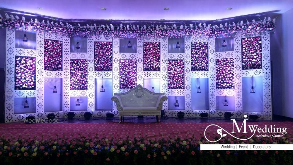 Photo From Wedding Backdrop Decoration - By Mi Wedding