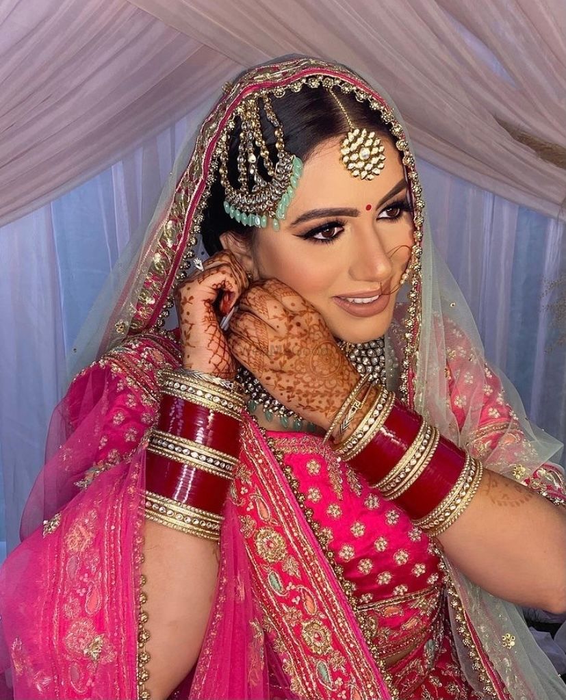 Photo From bride Akriti - By Makeovers by Ankita Bansal