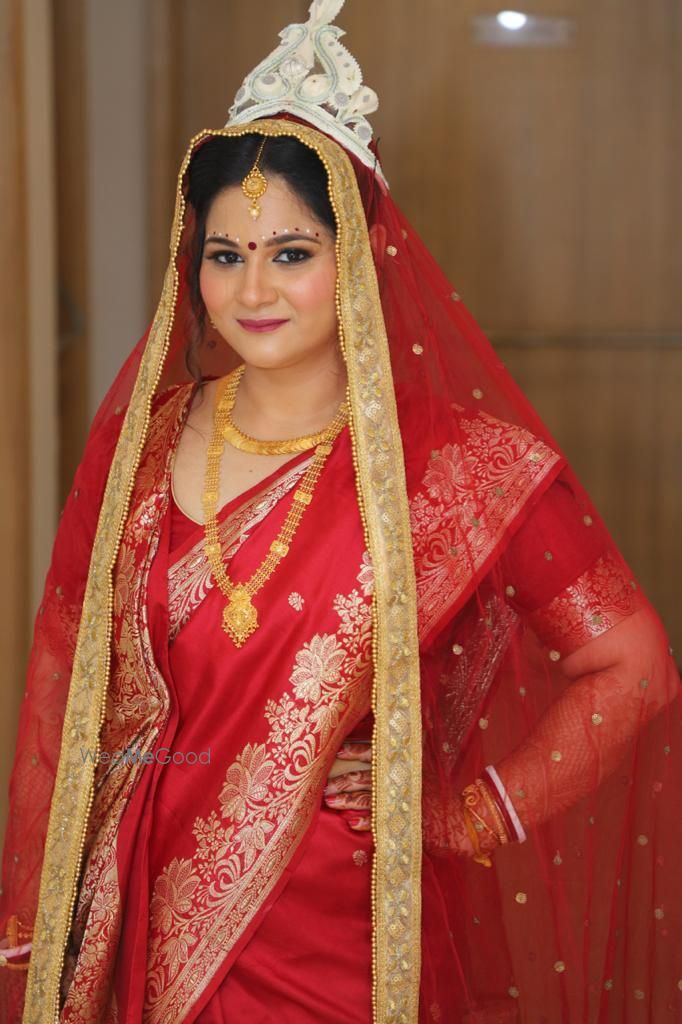 Photo From Radhikay Banerjee Bengali Bride - By Anubha Choudhary Makeup